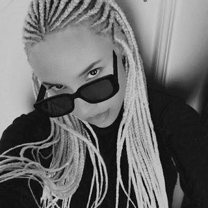 Meet your Posher, Blessing